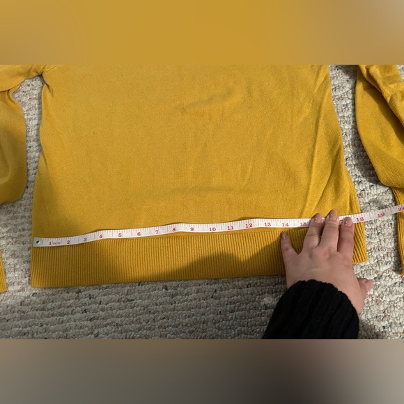 NWOT LOFT  sweater with ruffled neckline - Picture 6 of 9